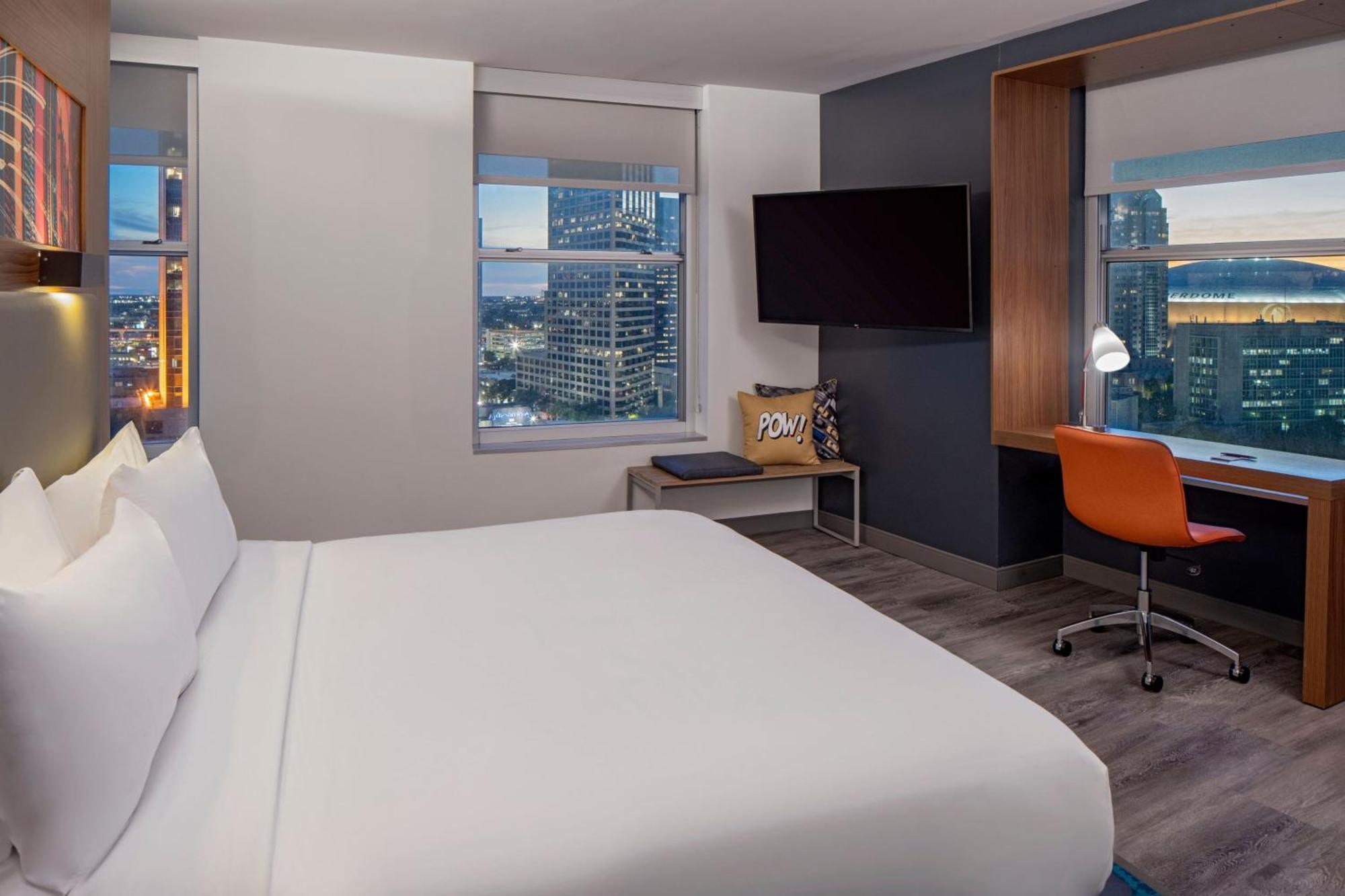 Отель Aloft New Orleans Downtown Экстерьер фото
