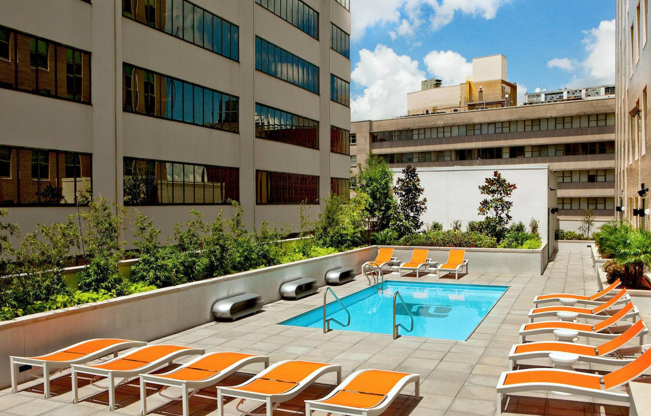 Отель Aloft New Orleans Downtown Экстерьер фото